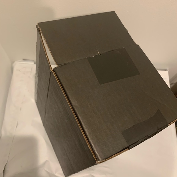 GIORGIO ARMANI Black Box Packaging Wrap Gift Pack - Picture 3 of 5